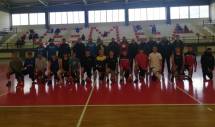 &Pi;&rho;&omicron;&pi;ό&nu;&eta;&sigma;&eta; &kappa;&lambda;&iota;&mu;&alpha;&kappa;ί&omicron;&upsilon; &pi;&alpha;&mu;&pi;&alpha;ί&delta;&omega;&nu; &sigma;&tau;&eta; &Nu;&epsilon;&mu;έ&alpha;